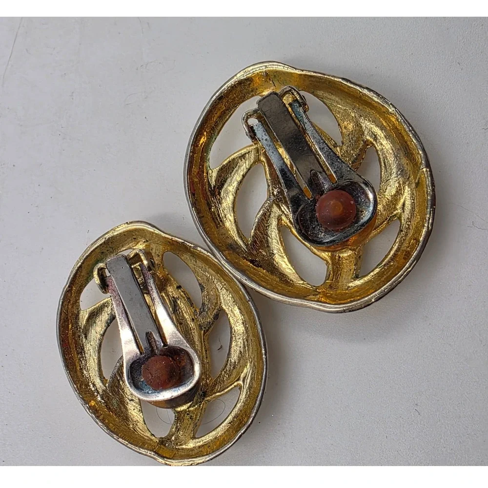 Vintage Gold Tone Abstract Openwork Oval Clip On Earrings Statement Jewelry